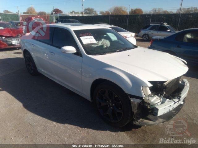 کرایسلەر 300